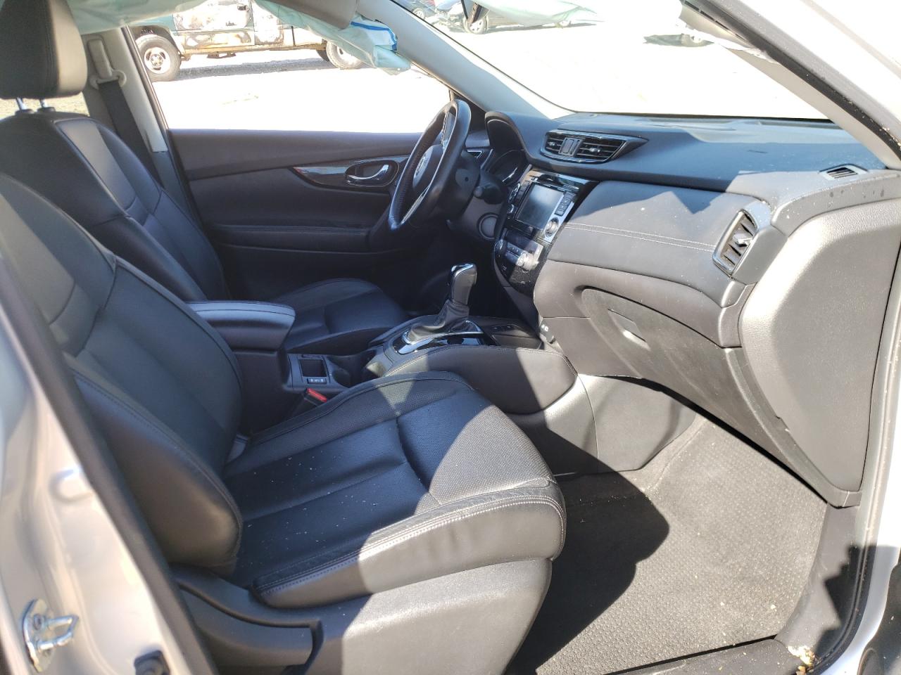 Photo 5 from auction – 2018 NISSAN ROGUE S with VIN JN8AT2MT7JW488586