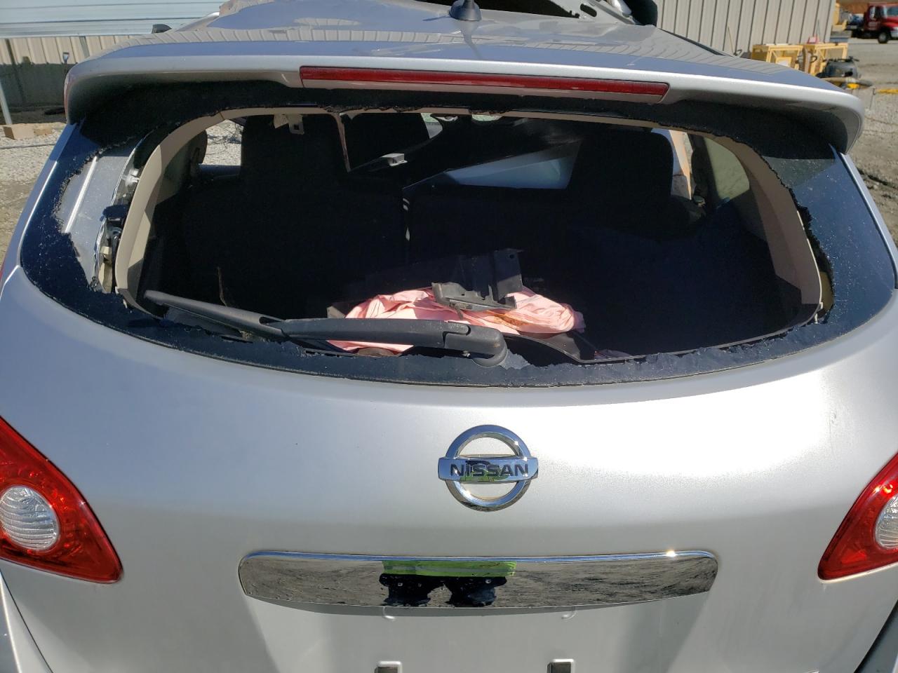 Photo 10 from auction – 2012 NISSAN ROGUE S with VIN JN8AS5MT1CW252488