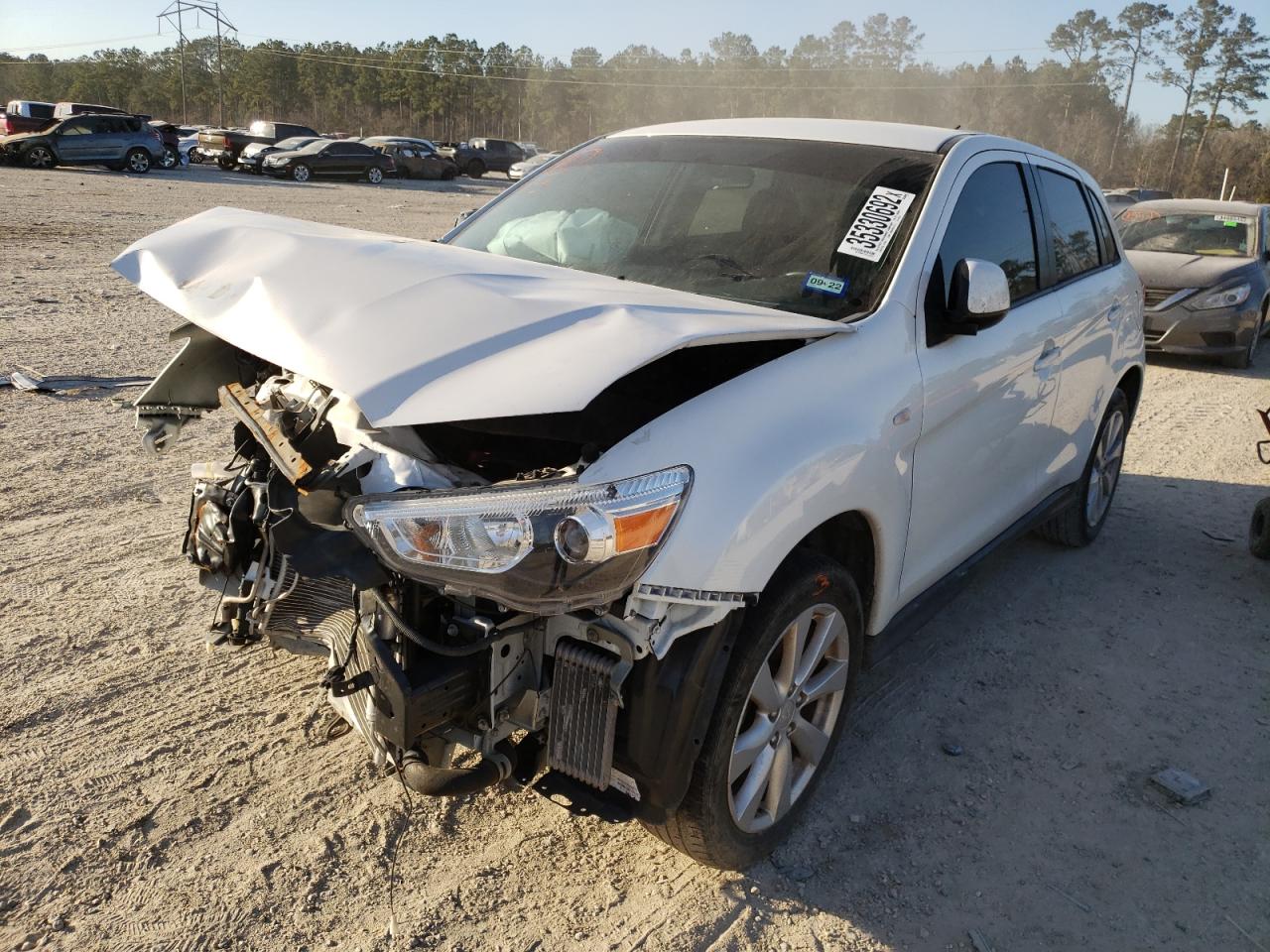 Photo 2 from auction – 2014 MITSUBISHI OUTLANDER with VIN 4A4AP3AU1EE031487