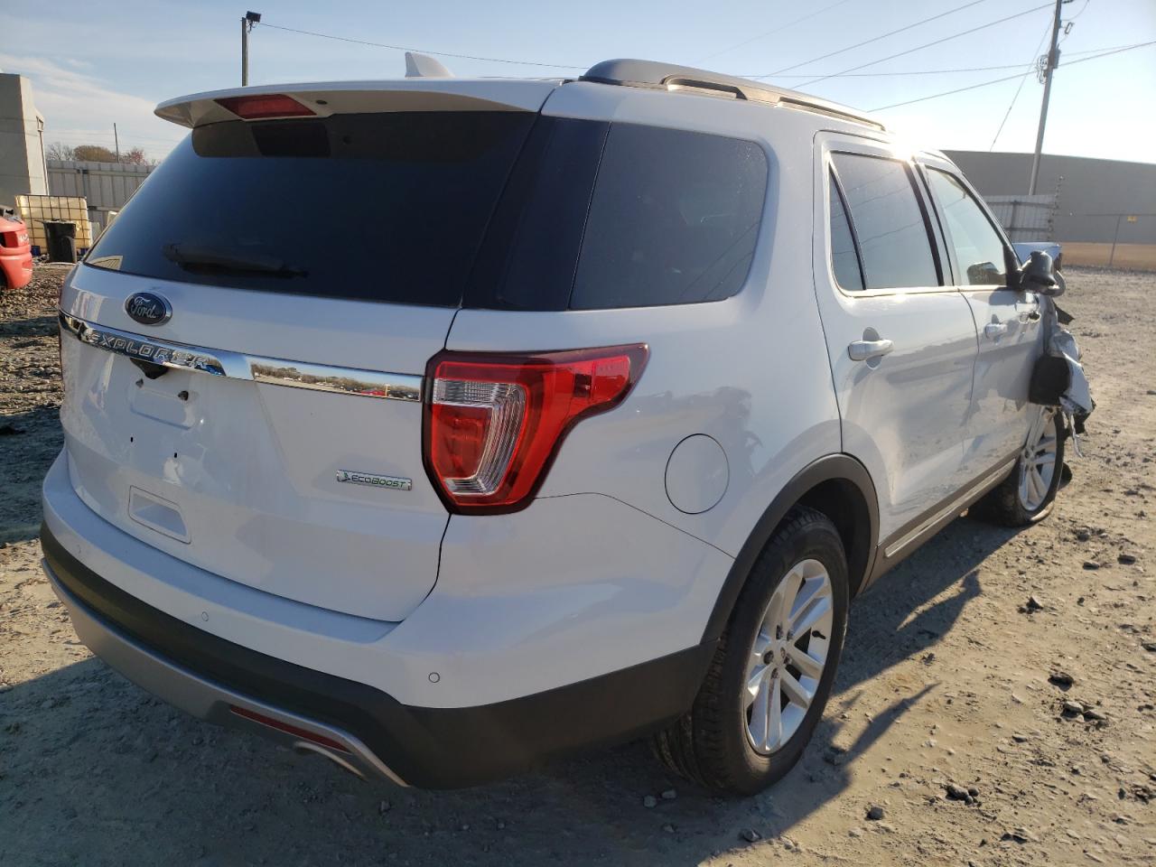 Foto 4 de la subasta – 2017 FORD EXPLORER X con VIN 1FM5K7DH2HGB87779