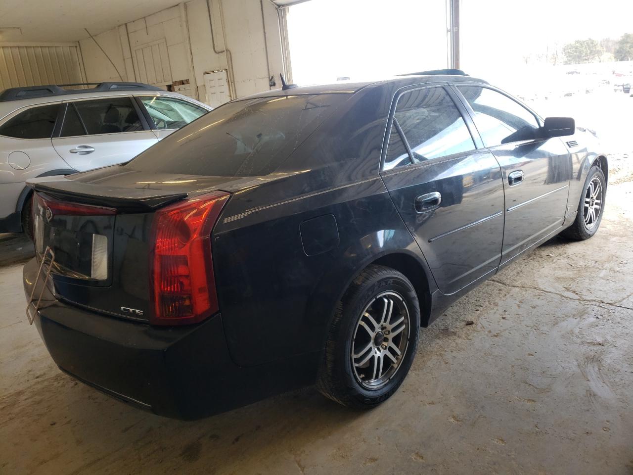 Photo 4 from auction – 2006 CADILLAC CTS with VIN 1G6DM57T060209186