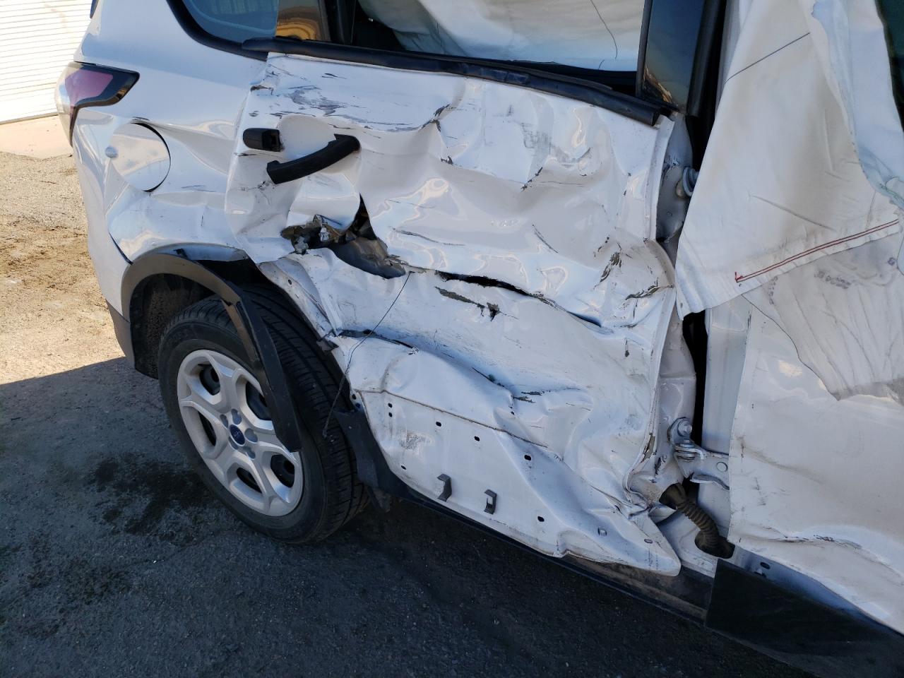 Photo 9 from auction – 2017 FORD ESCAPE S with VIN 1FMCU0F76HUA61486