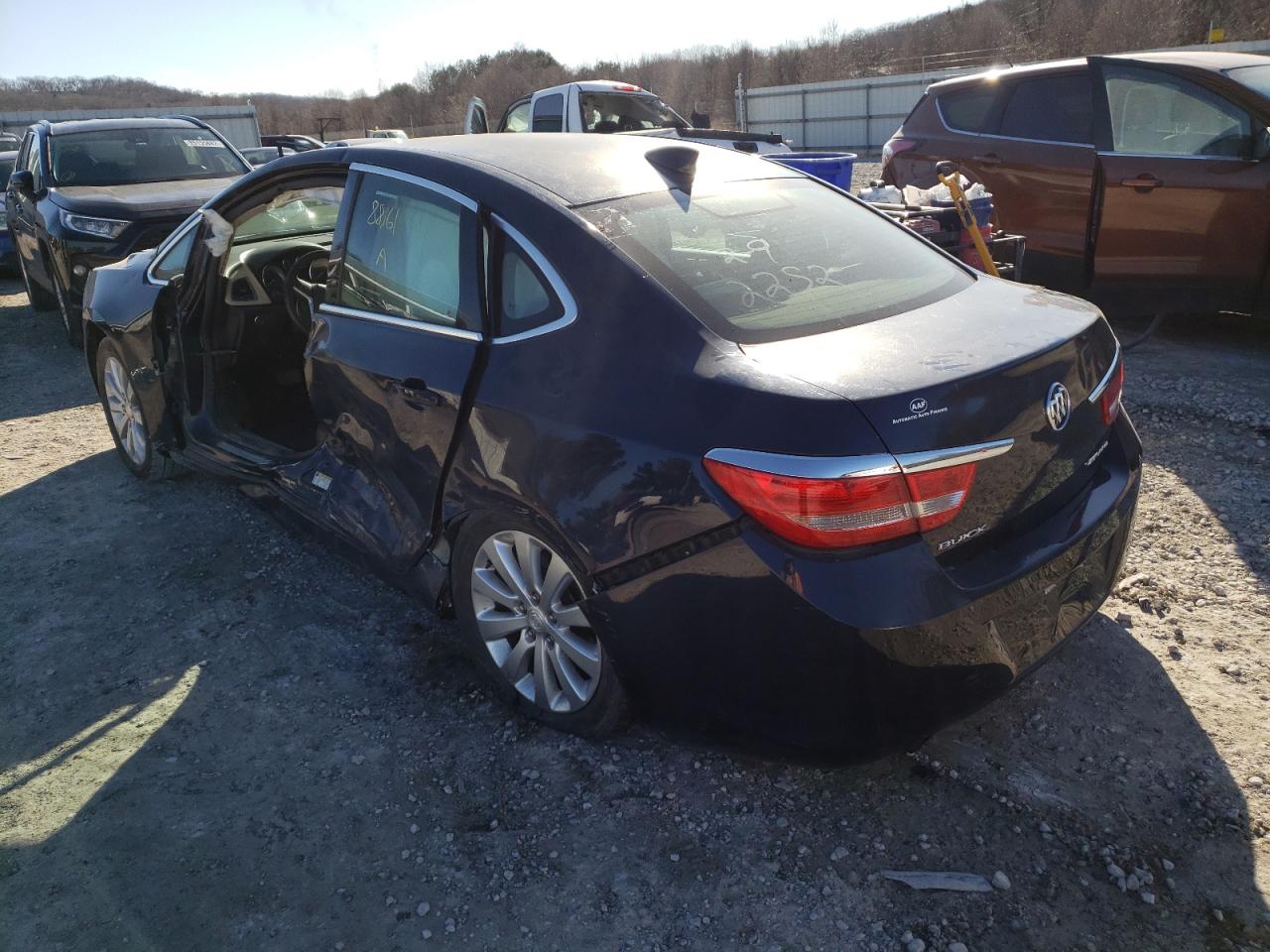 Photo 3 from auction – 2015 BUICK VERANO with VIN 1G4PP5SK1F4202252