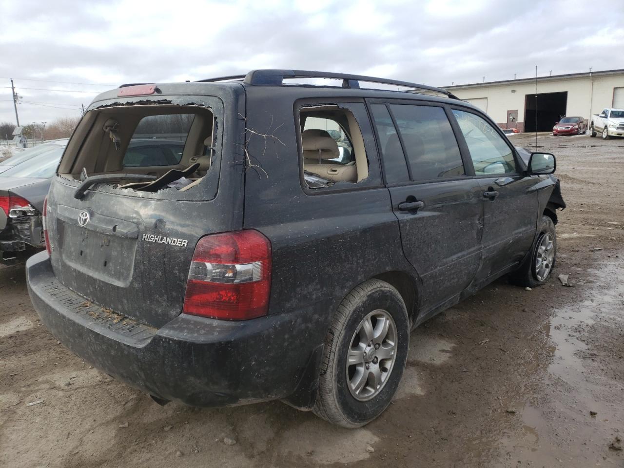 Photo 4 from auction – 2004 TOYOTA HIGHLANDER with VIN JTEDP21A740035975