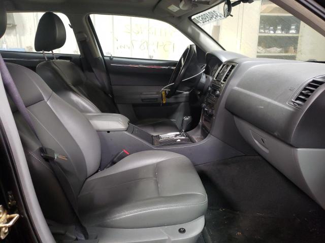 Photo 5 from auction – 2005 CHRYSLER 300 TOURIN with VIN 2C3JA53G95H585319