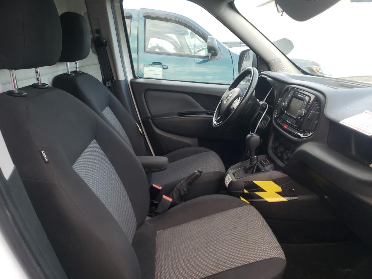 Photo 5 from auction – 2017 RAM PROMASTER with VIN ZFBERFABXH6G24594