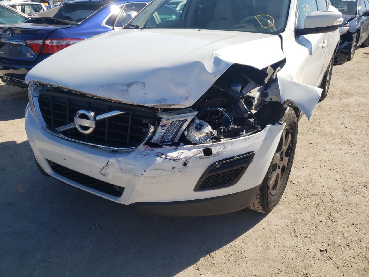 Photo 9 from auction – 2012 VOLVO XC60 3.2 with VIN YV4952DL8C2237723