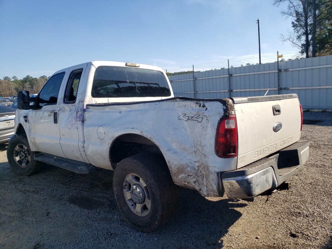 Photo 3 from auction – 2010 FORD F250 SUPER with VIN 1FTSX2BR5AEB27231