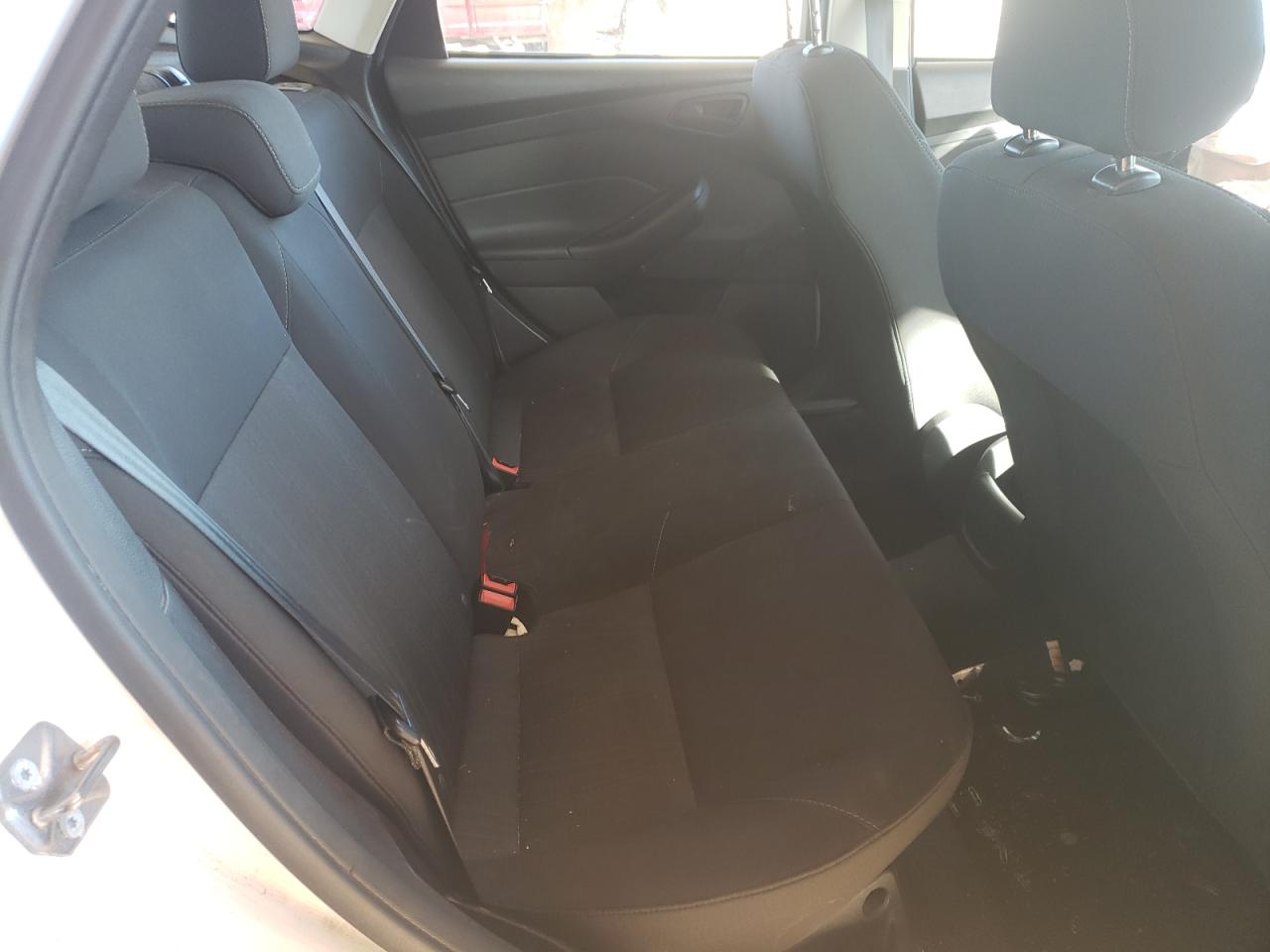 Photo 6 from auction – 2016 FORD FOCUS S with VIN 1FADP3E29GL236394