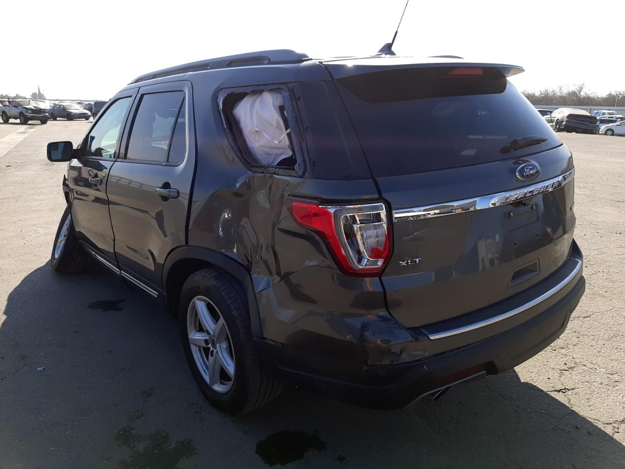 Photo 3 from auction – 2018 FORD EXPLORER X with VIN 1FM5K7DH8JGB44859