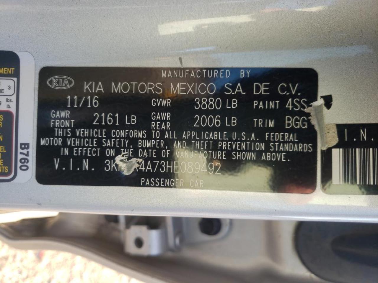 Photo 10 from auction – 2017 KIA FORTE LX with VIN 3KPFK4A73HE089492