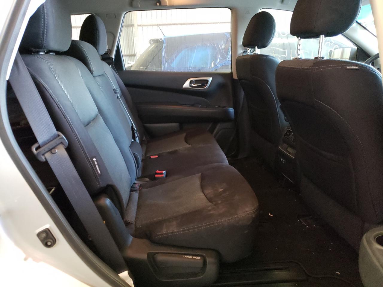 Photo 6 from auction – 2019 NISSAN PATHFINDER with VIN 5N1DR2MN0KC645494