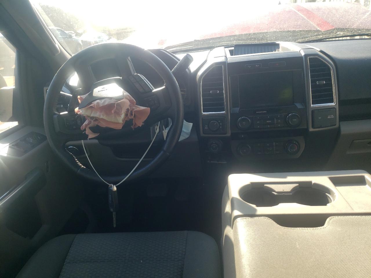 Photo 9 from auction – 2016 FORD F150 SUPER with VIN 1FTEW1EF4GFD32439