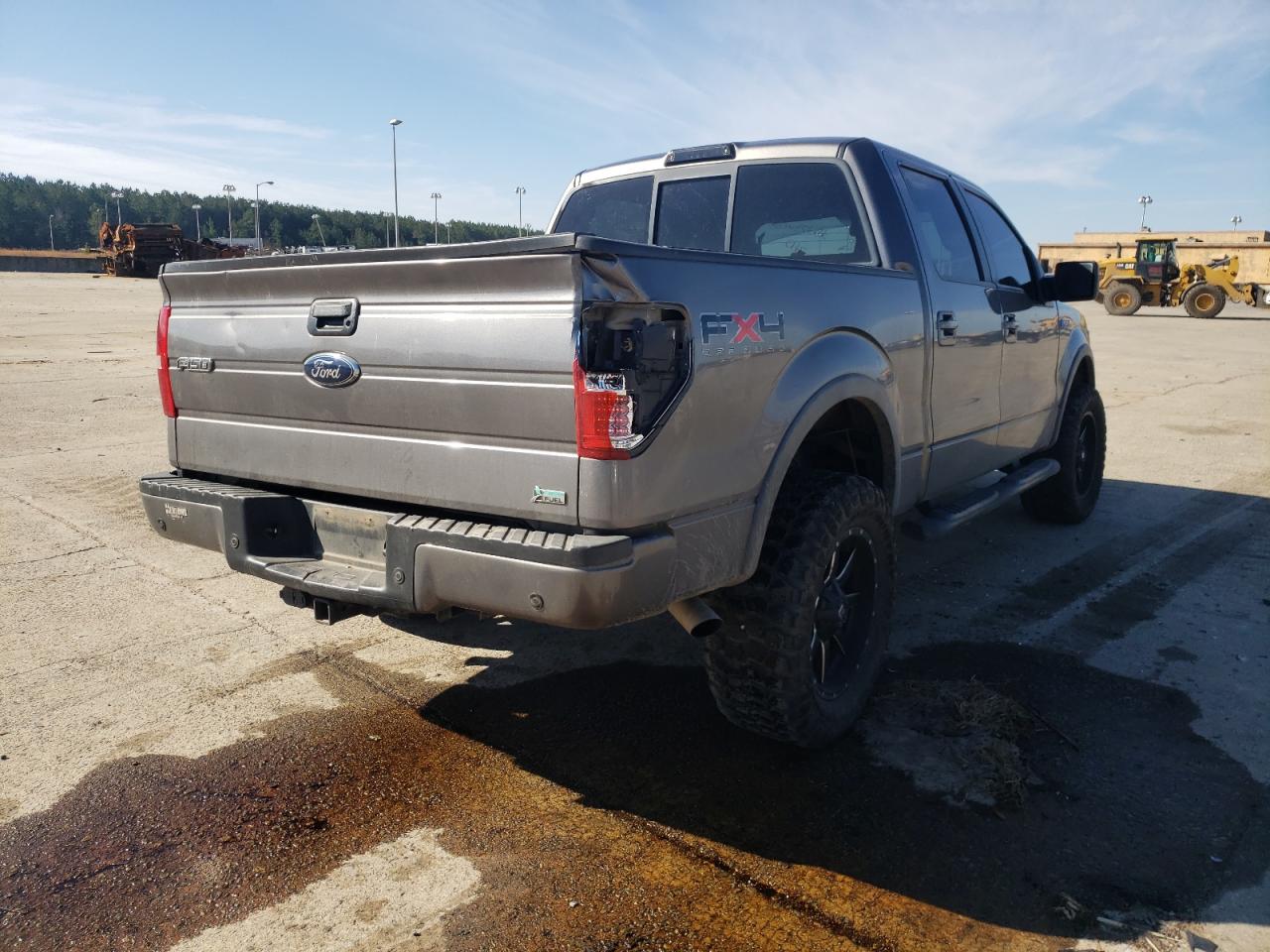 Photo 4 from auction – 2010 FORD F150 SUPER with VIN 1FTFW1EV5AFC33566