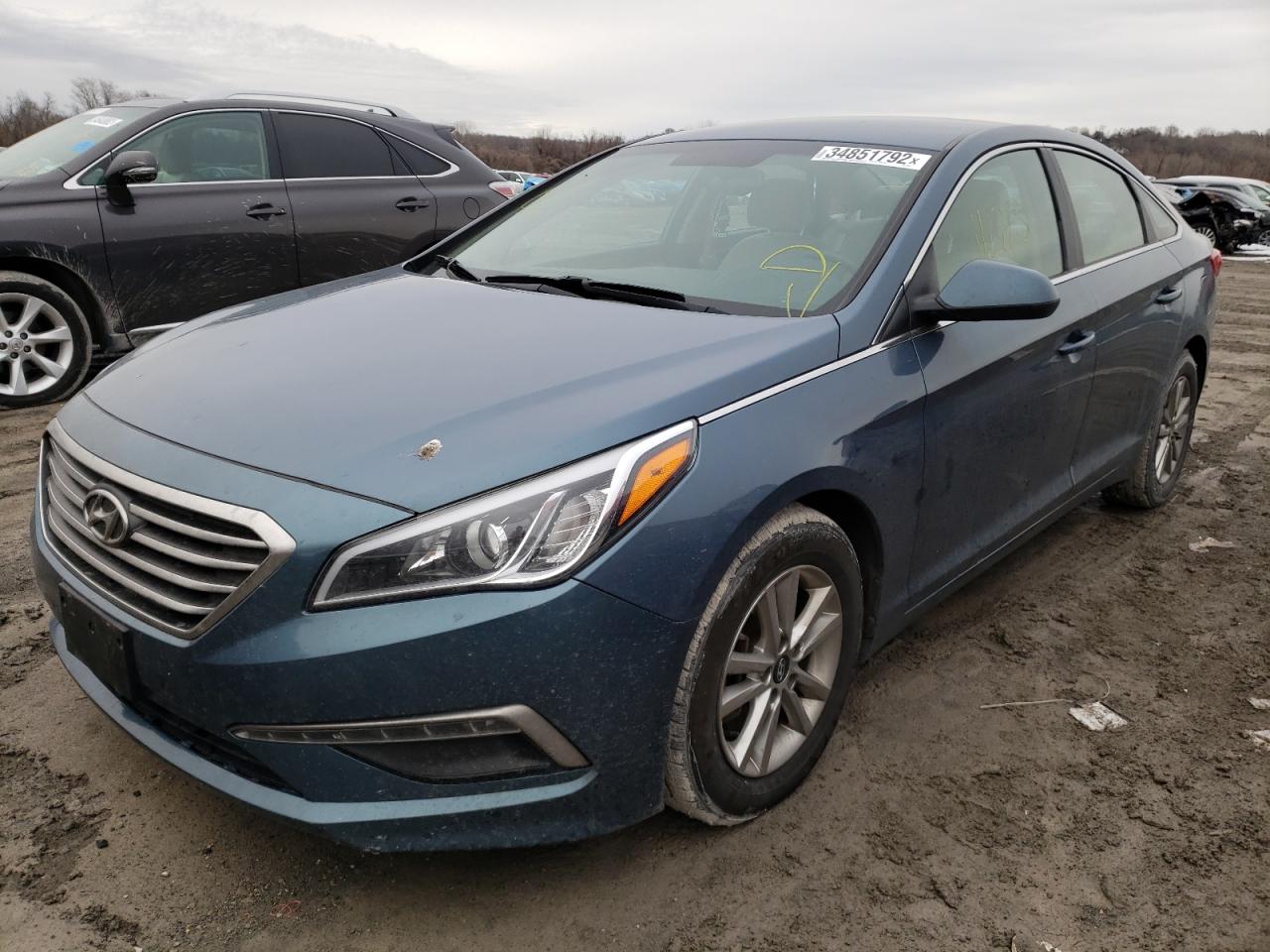 Photo 2 from auction – 2015 HYUNDAI SONATA SE with VIN 5NPE24AF8FH245697