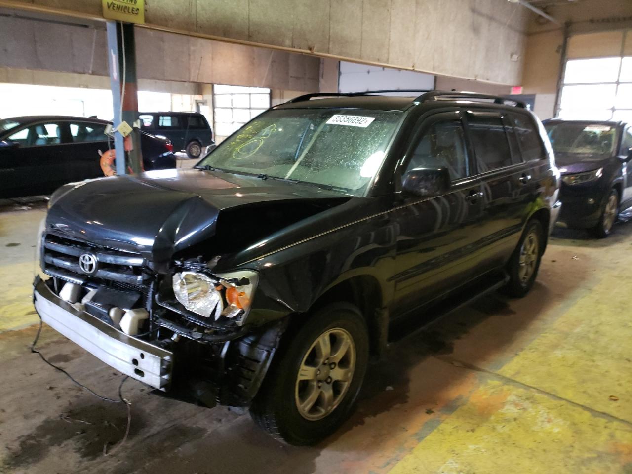 Photo 2 from auction – 2005 TOYOTA HIGHLANDER with VIN JTEDP21A250084096