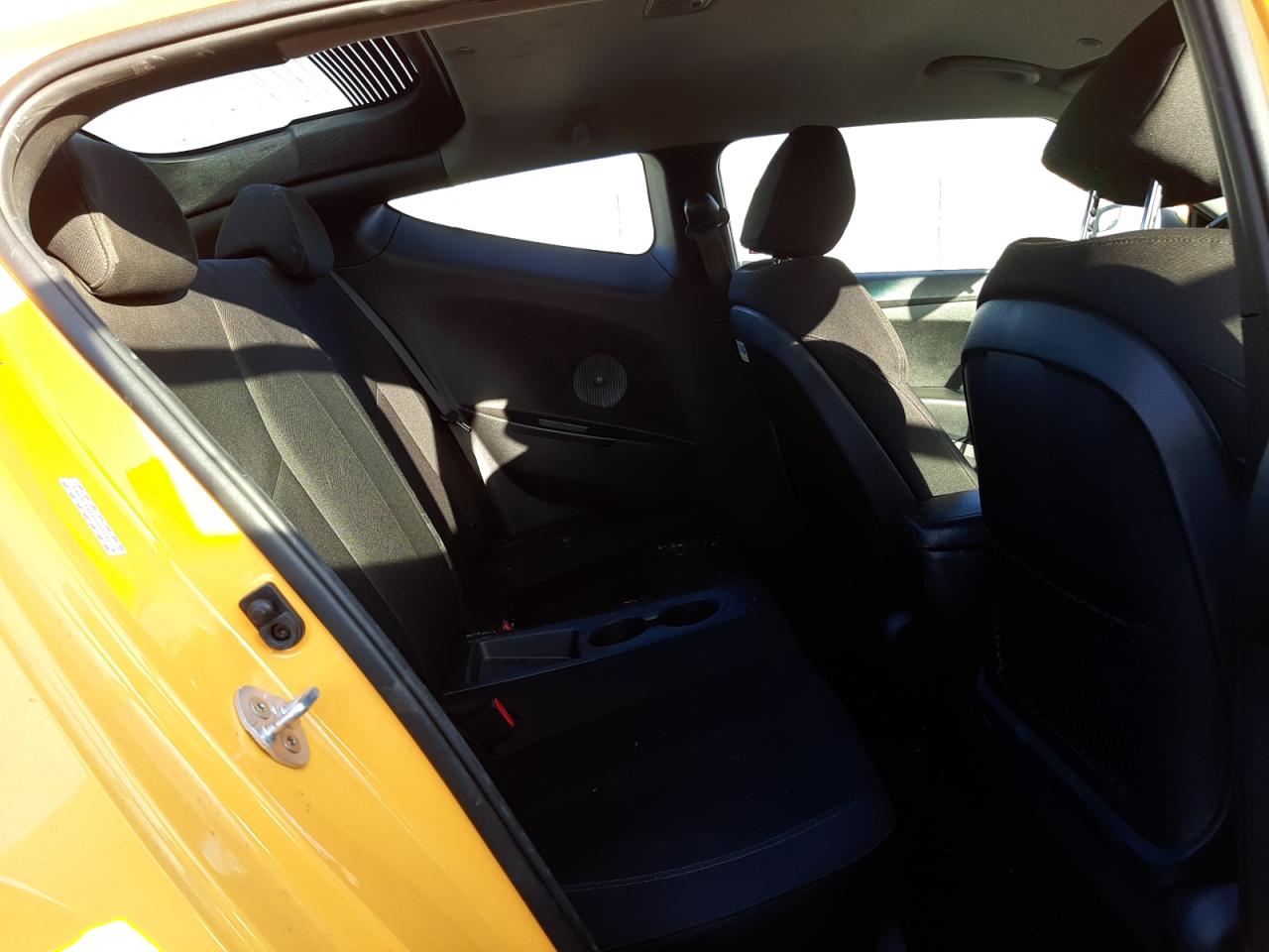 Photo 6 from auction – 2017 HYUNDAI VELOSTER with VIN KMHTC6AD6HU315927