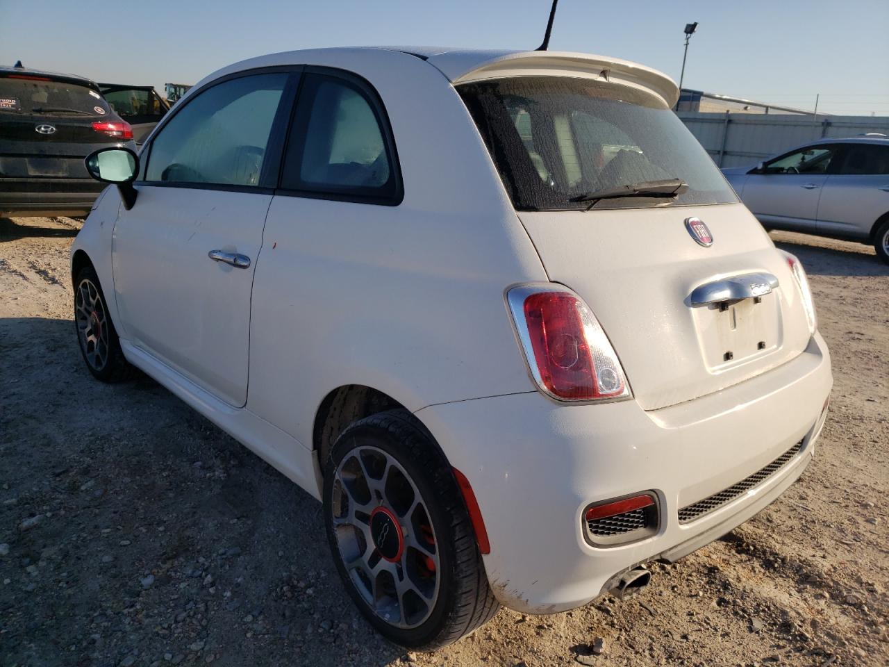 Photo 3 from auction – 2015 FIAT 500 SPORT with VIN 3C3CFFBRXFT695775
