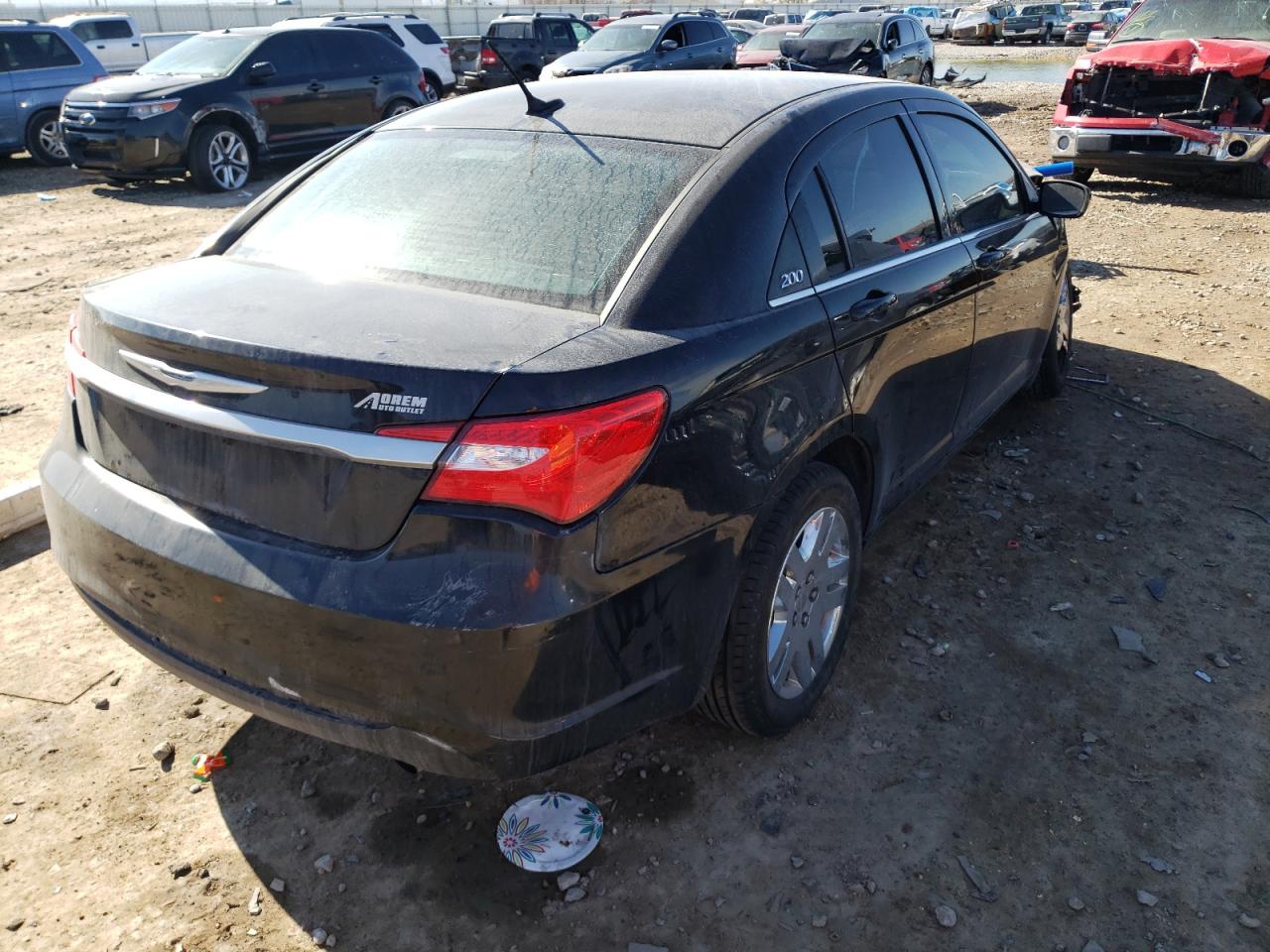 Photo 4 from auction – 2014 CHRYSLER 200 LX with VIN 1C3CCBAB0EN212850
