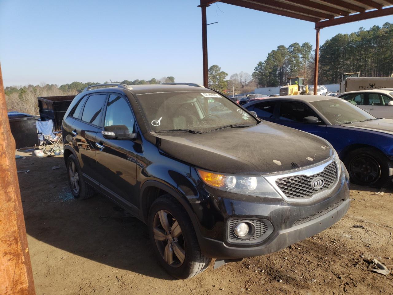 KIA SORENTO EX 2012 with VIN 5XYKU3A61CG276557 - Photo from auction