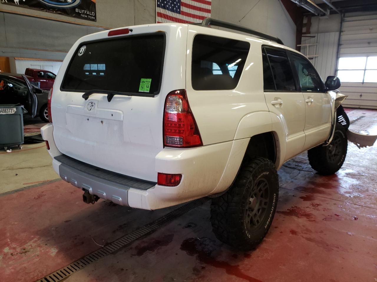 Photo 4 from auction – 2003 TOYOTA 4RUNNER SR with VIN JTEBU14R330015071