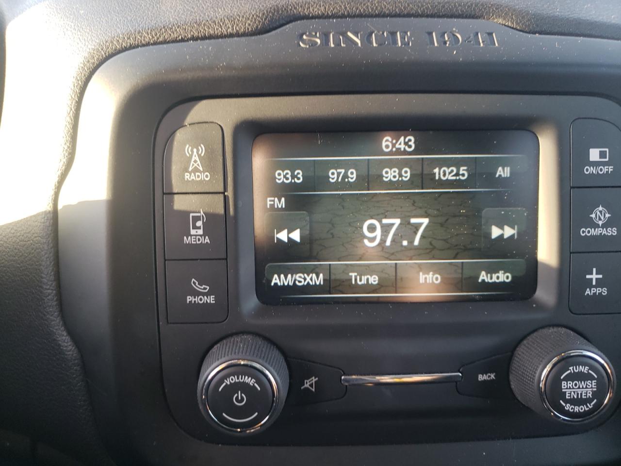 Photo 9 from auction – 2017 JEEP RENEGADE S with VIN ZACCJAAB1HPF38311