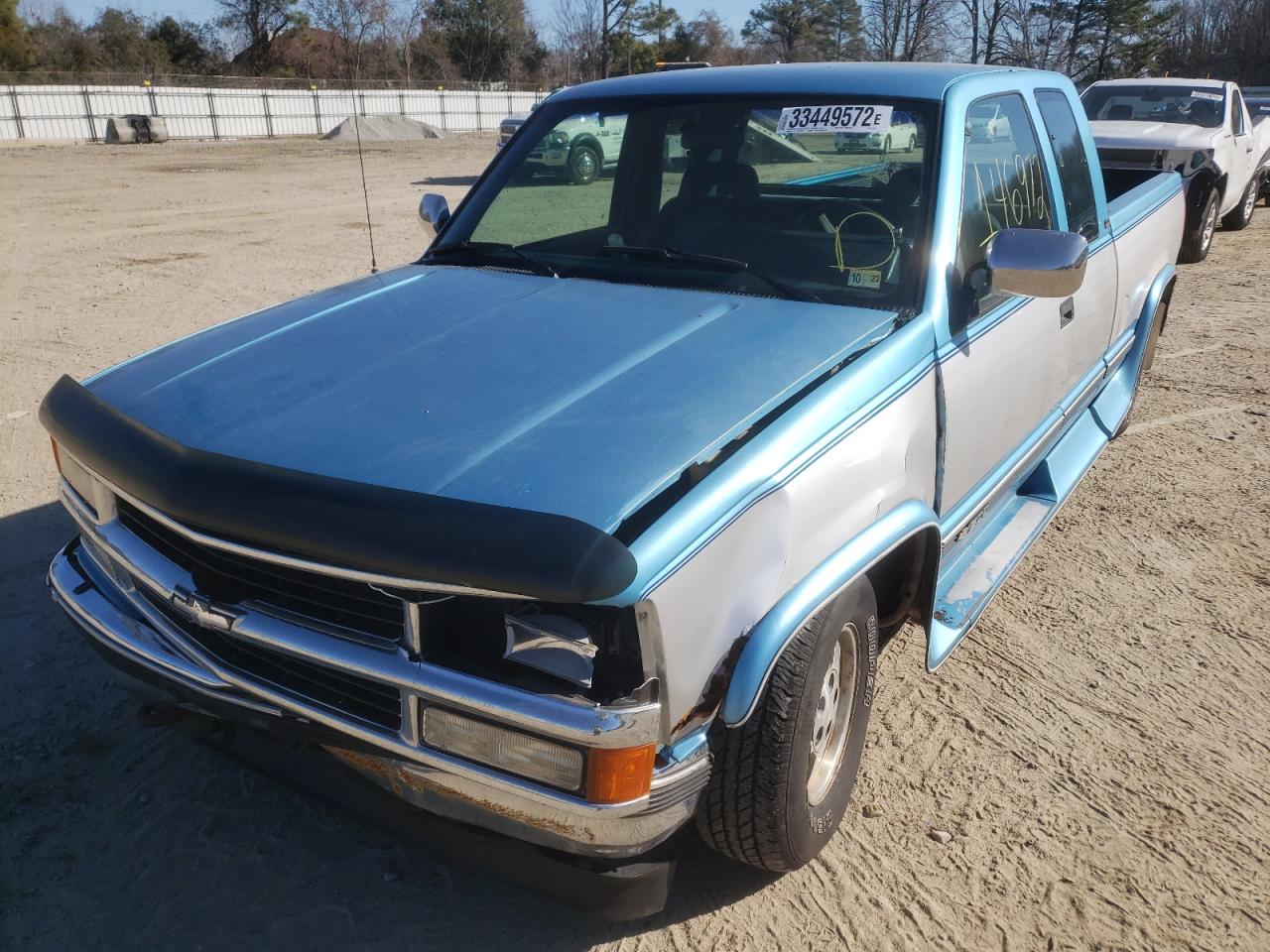 Photo 2 from auction – 1994 CHEVROLET GMT-400 C1 with VIN 2GCEC19K2R1279377