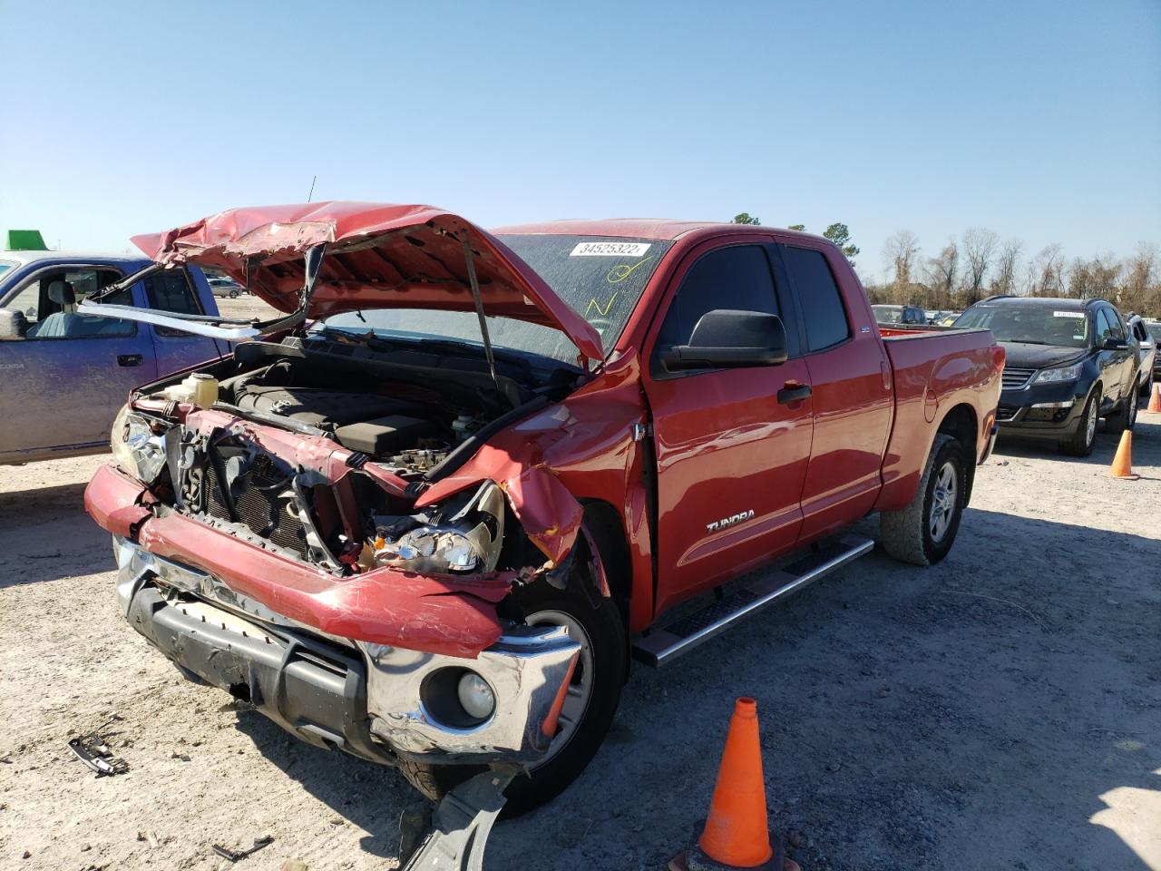 Photo 2 from auction – 2011 TOYOTA TUNDRA DOU with VIN 5TFRY5F18BX104632