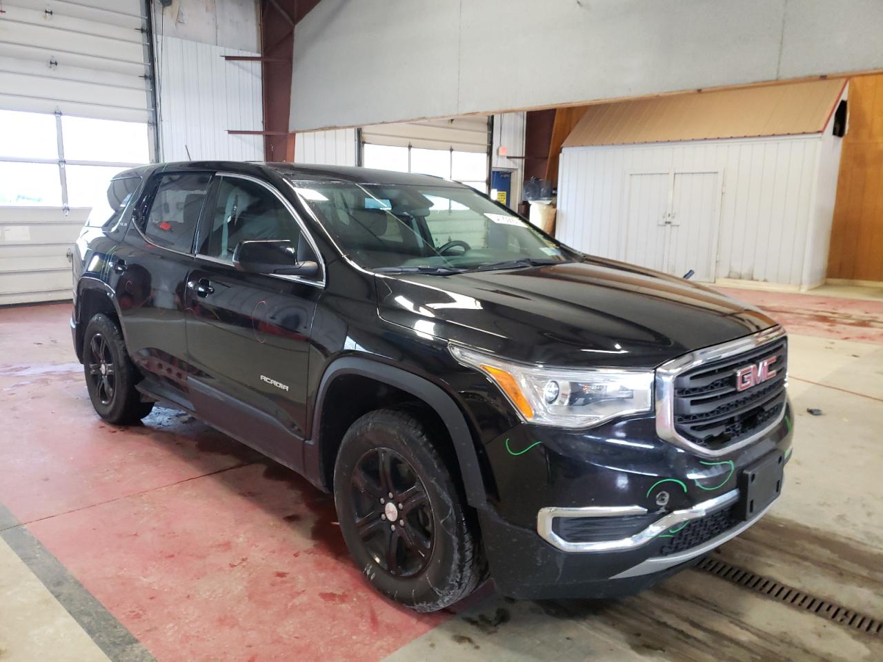 GMC ACADIA SLE 2018 with VIN 1GKKNRLA0JZ164370 - Photo from auction