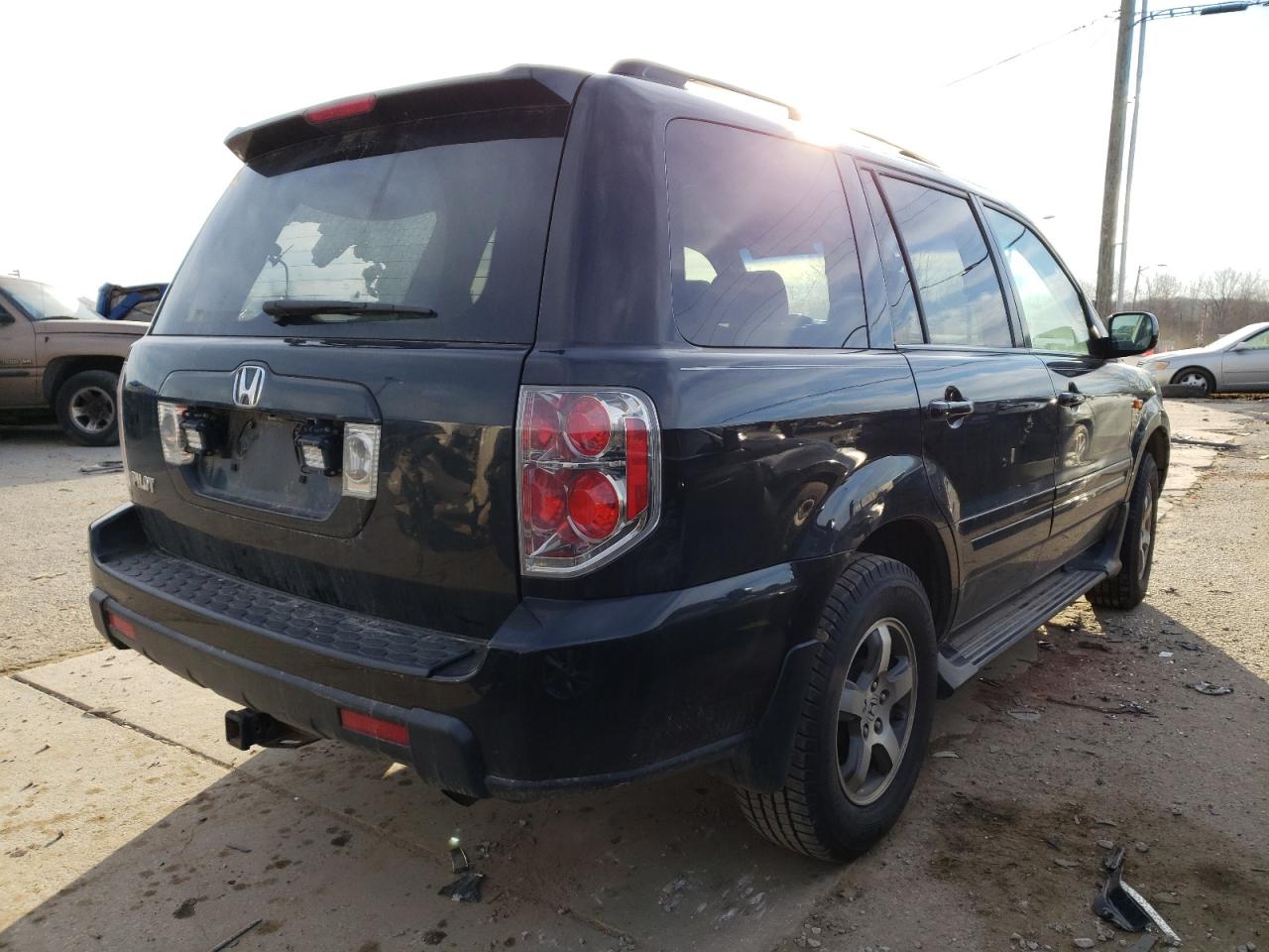 Photo 4 from auction – 2007 HONDA PILOT EXL with VIN 5FNYF28567B025249