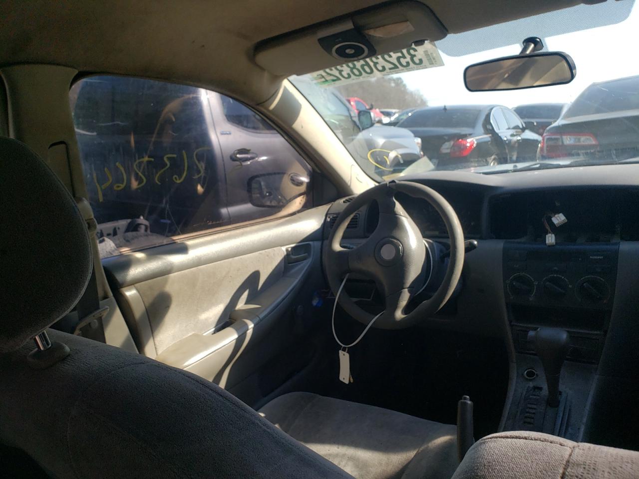 Photo 9 from auction – 2004 TOYOTA COROLLA CE with VIN JTDBR32E342043346