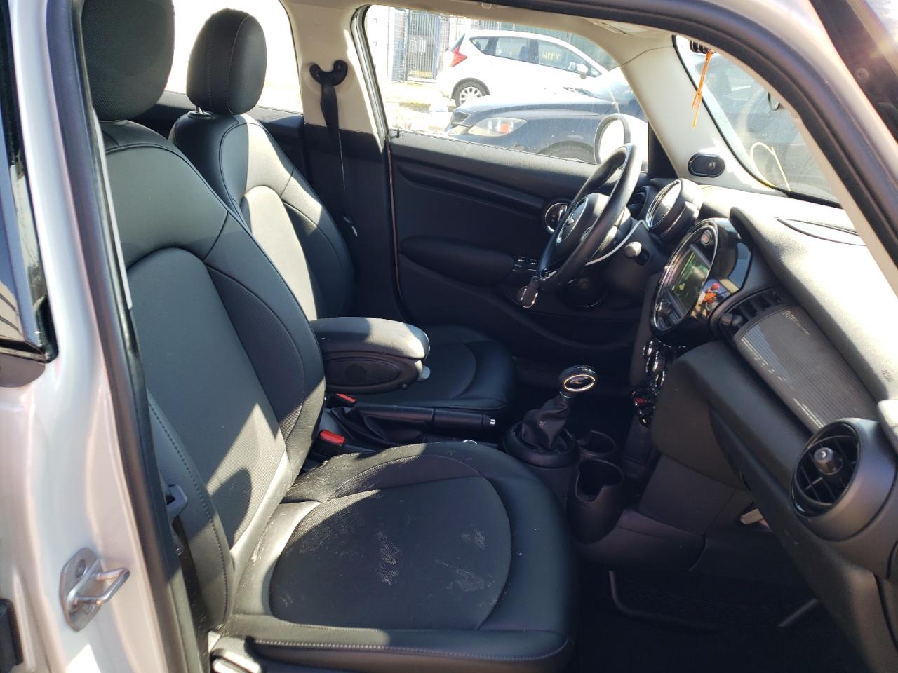 Photo 5 from auction – 2018 MINI COOPER with VIN WMWXU1C53J2F79541