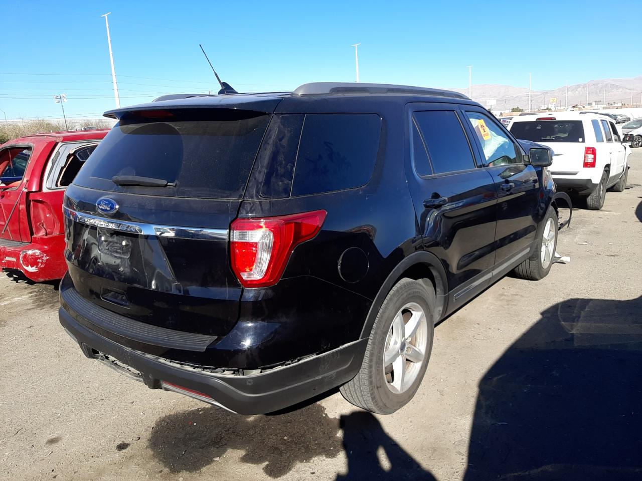 Photo 4 from auction – 2019 FORD EXPLORER X with VIN 1FM5K7D81KGB09145