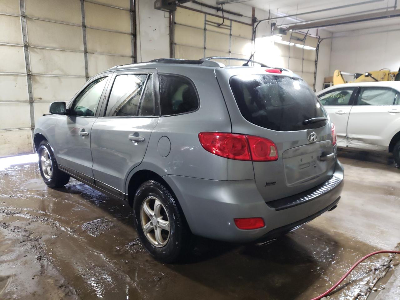 Photo 3 from auction – 2007 HYUNDAI SANTA FE G with VIN 5NMSG13D37H036266
