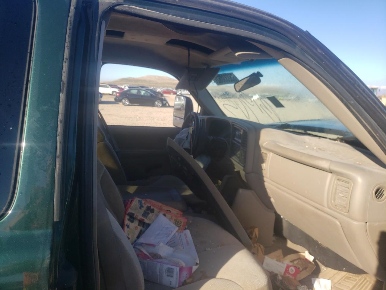 Photo 5 from auction – 2001 GMC SIERRA with VIN 1GTHK29U01E199750