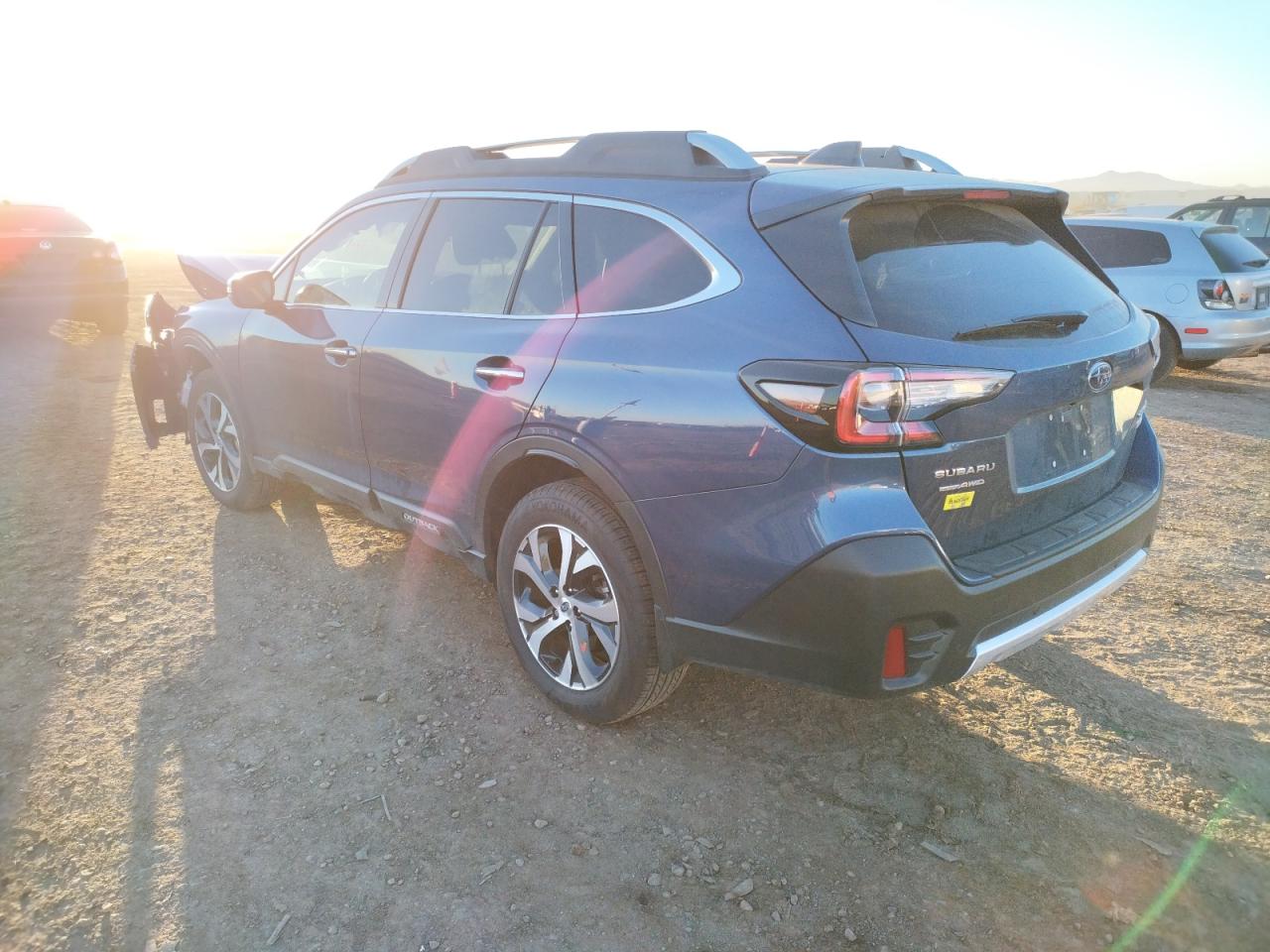 Photo 3 from auction – 2021 SUBARU OUTBACK TO with VIN 4S4BTAPC1M3224612