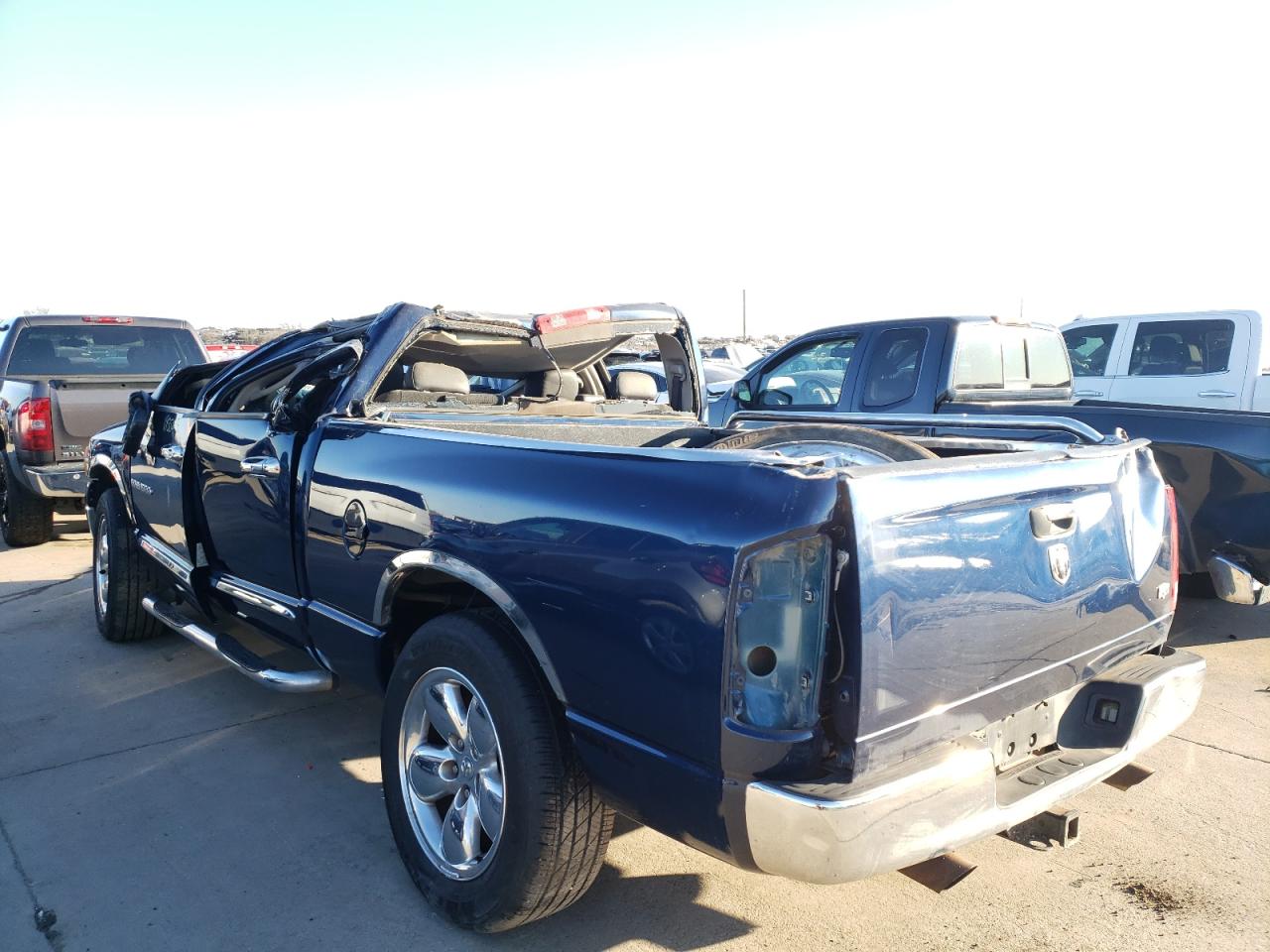 Photo 3 from auction – 2005 DODGE RAM 1500 S with VIN 1D7HA18D95S316771