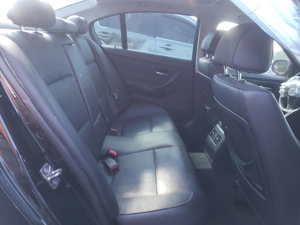 Photo 6 from auction – 2009 BMW 328 I with VIN WBAPH775X9NM47790
