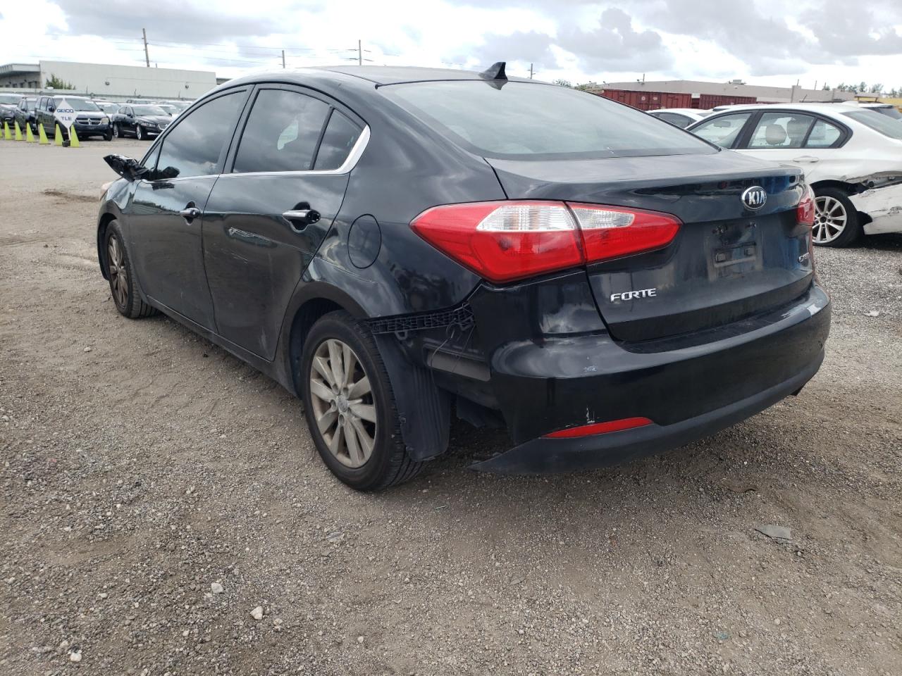 Photo 3 from auction – 2015 KIA FORTE EX with VIN KNAFX4A80F5360315