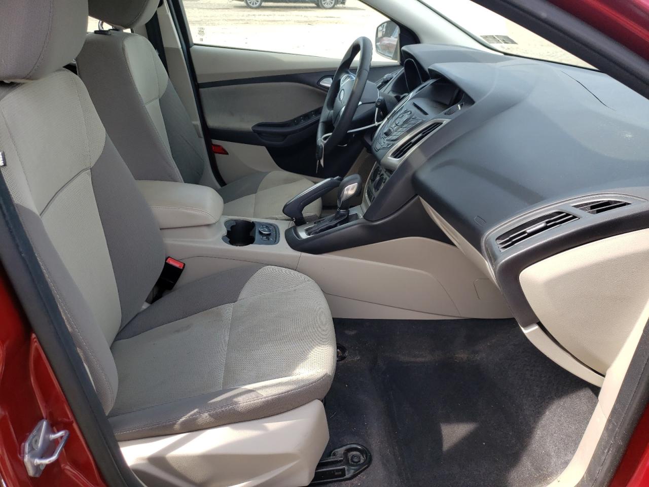 Zdjęcie 5 z aukcji – 2013 FORD FOCUS SE z VIN 1FADP3K22DL103718