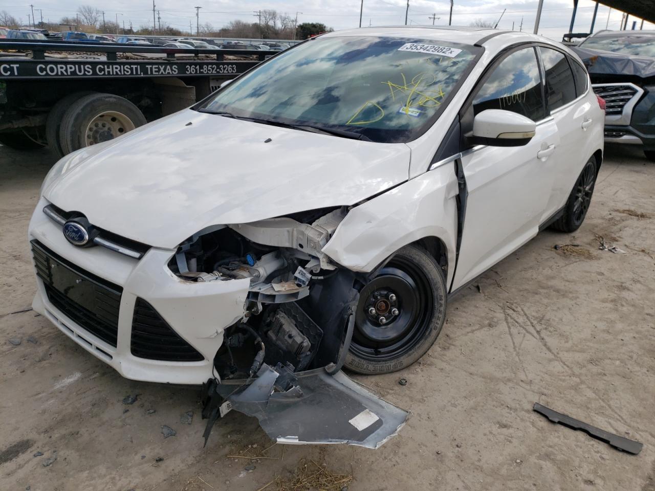 Photo 9 from auction – 2012 FORD FOCUS SEL with VIN 1FAHP3M22CL317878