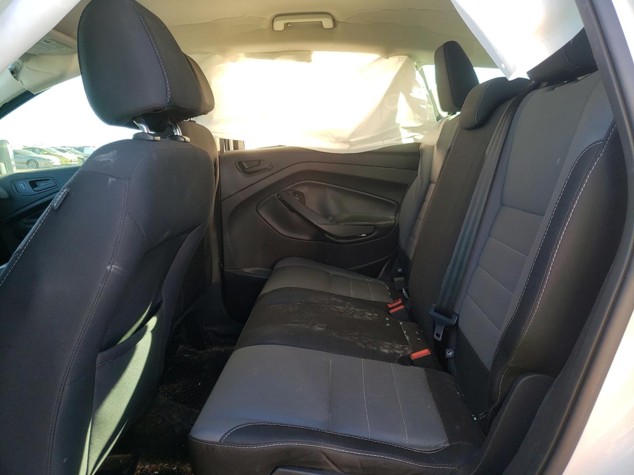 Photo 6 from auction – 2017 FORD ESCAPE S with VIN 1FMCU0F76HUA61486