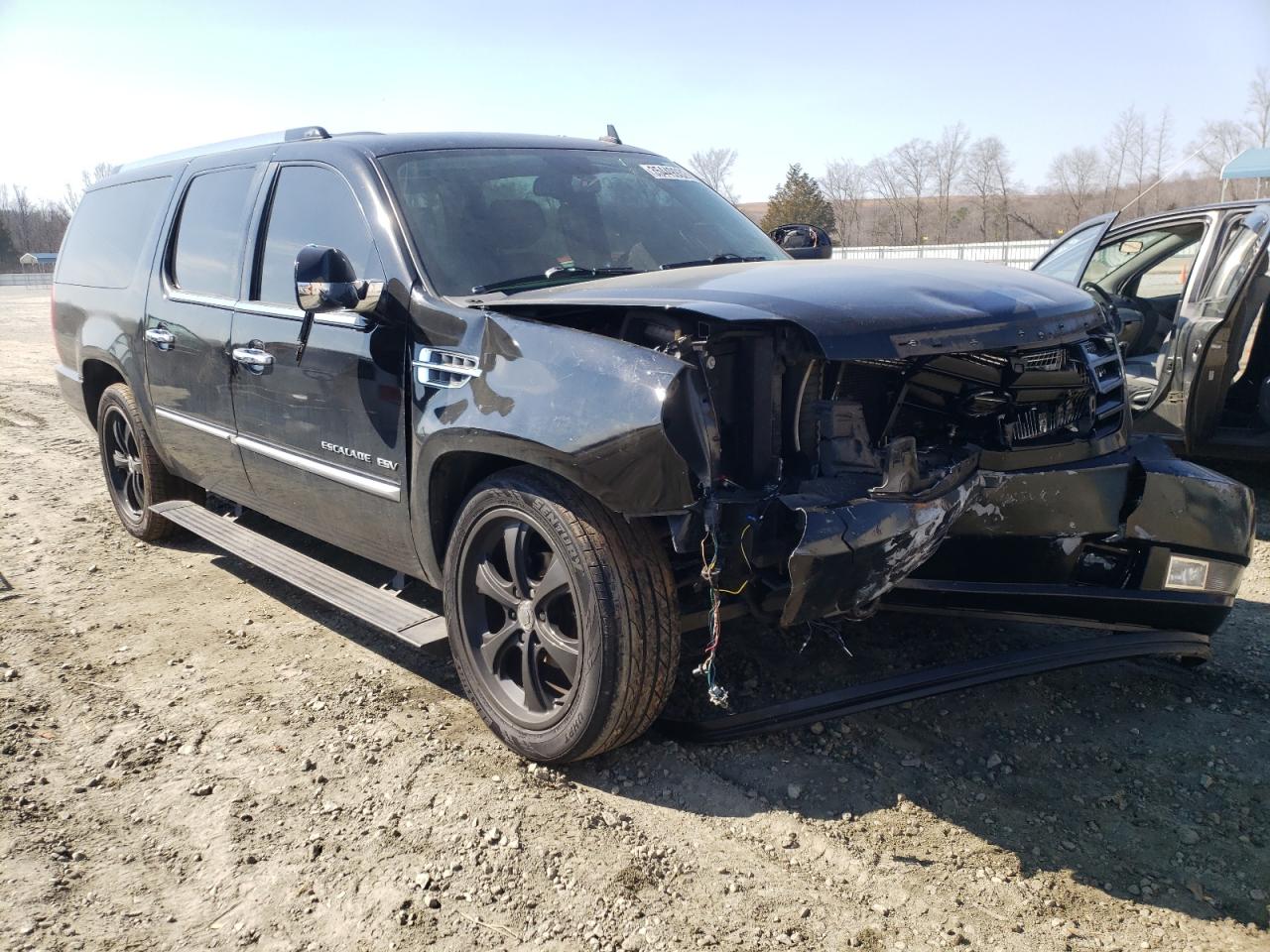 CADILLAC ESCALADE E 2011 with VIN 1GYS3JEF7BR131762 - Photo from auction