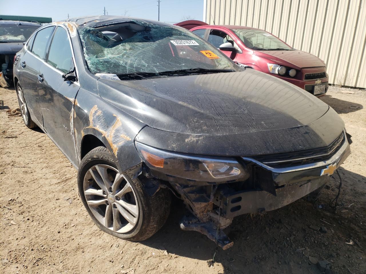 CHEVROLET MALIBU LT 2016 with VIN 1G1ZE5ST0GF358650 - Photo from auction