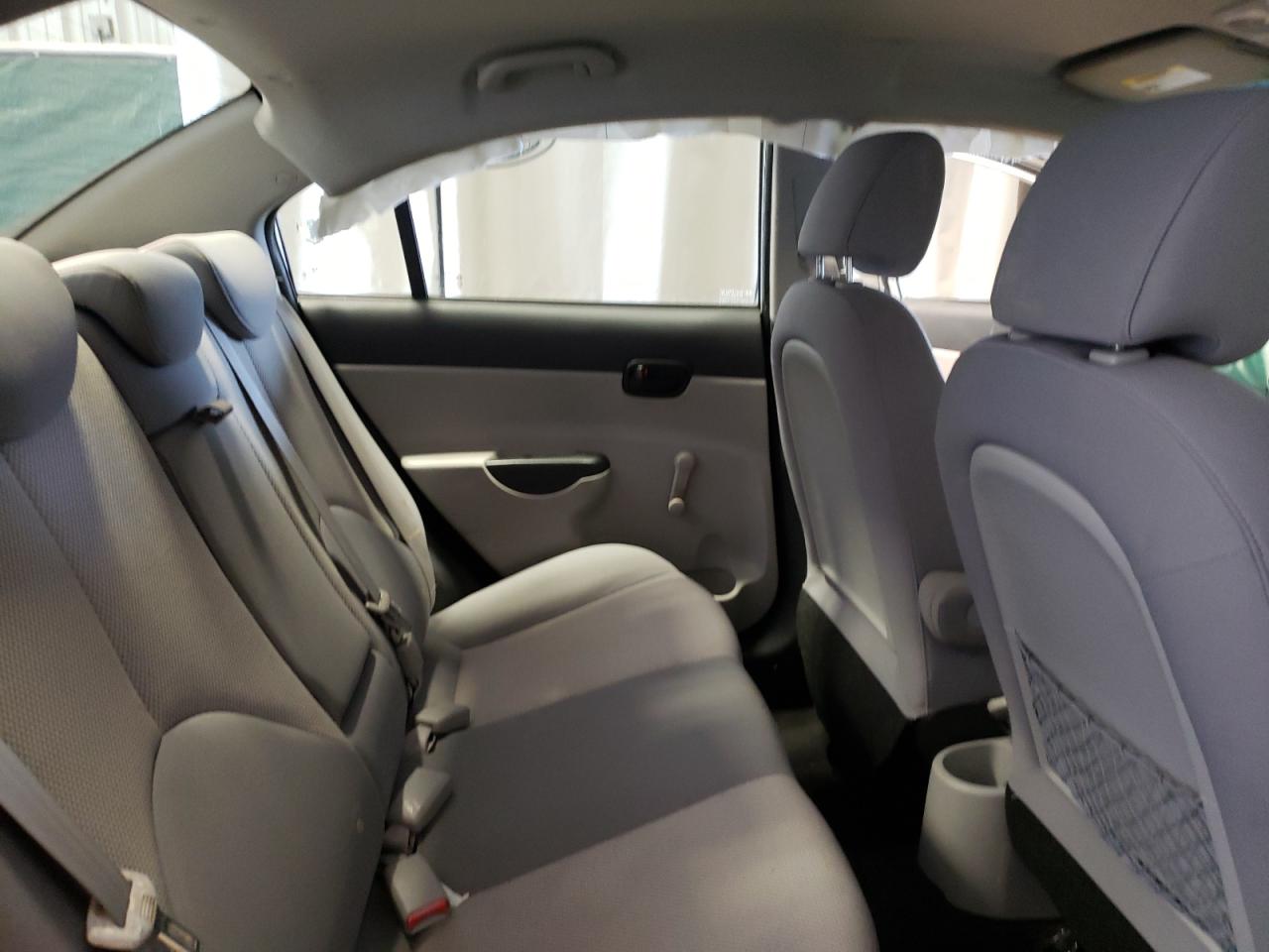 Photo 6 from auction – 2011 HYUNDAI ACCENT GLS with VIN KMHCN4AC7BU611150