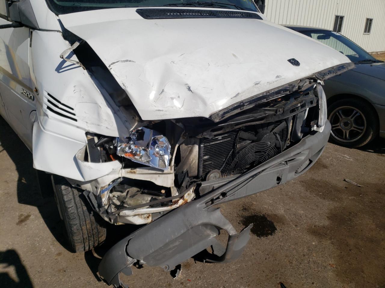 Photo 10 from auction – 2006 DODGE SPRINTER 2 with VIN WD0PD644565964762