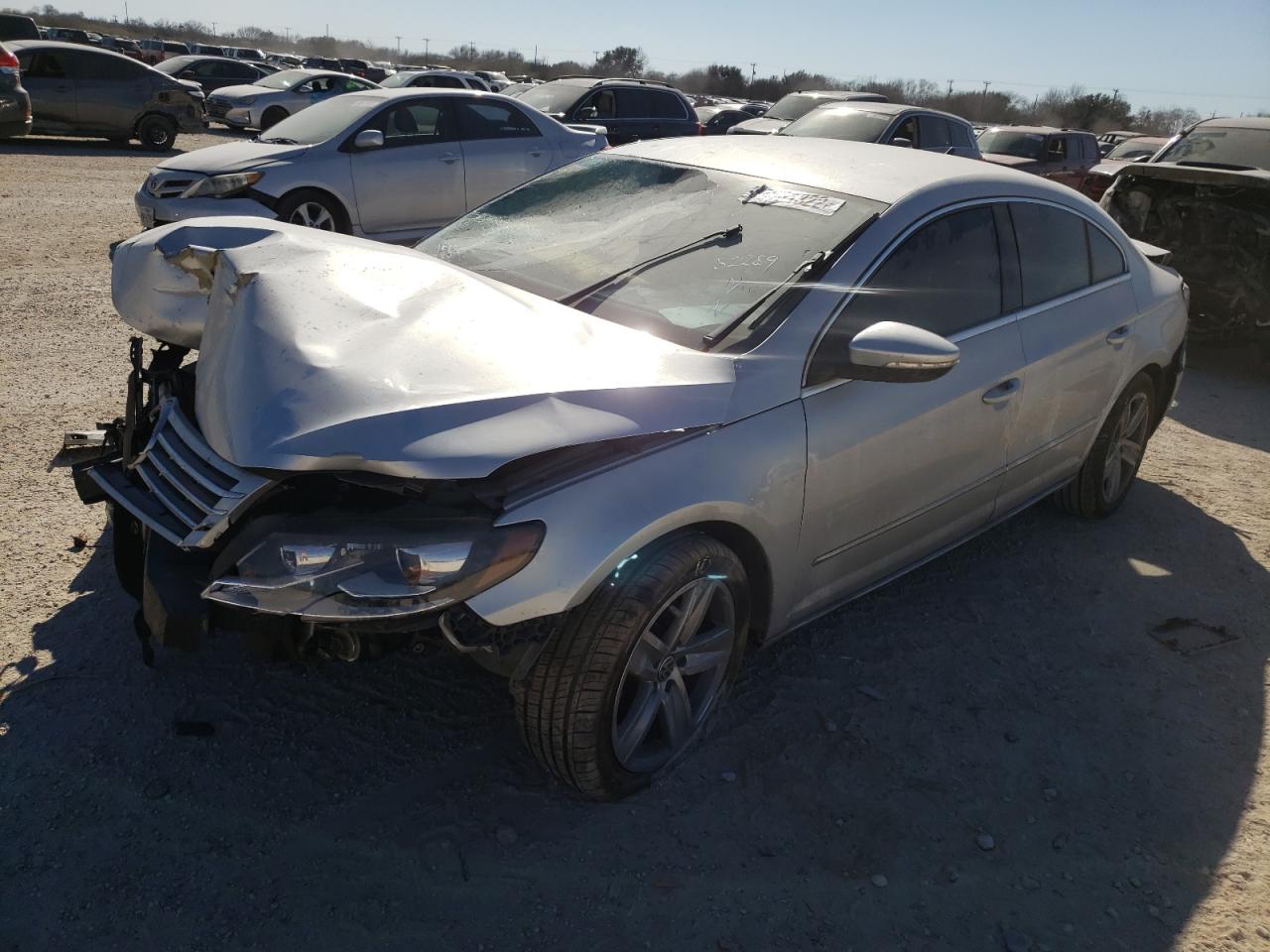 Photo 2 from auction – 2016 VOLKSWAGEN CC BASE with VIN WVWBN7AN1GE514739