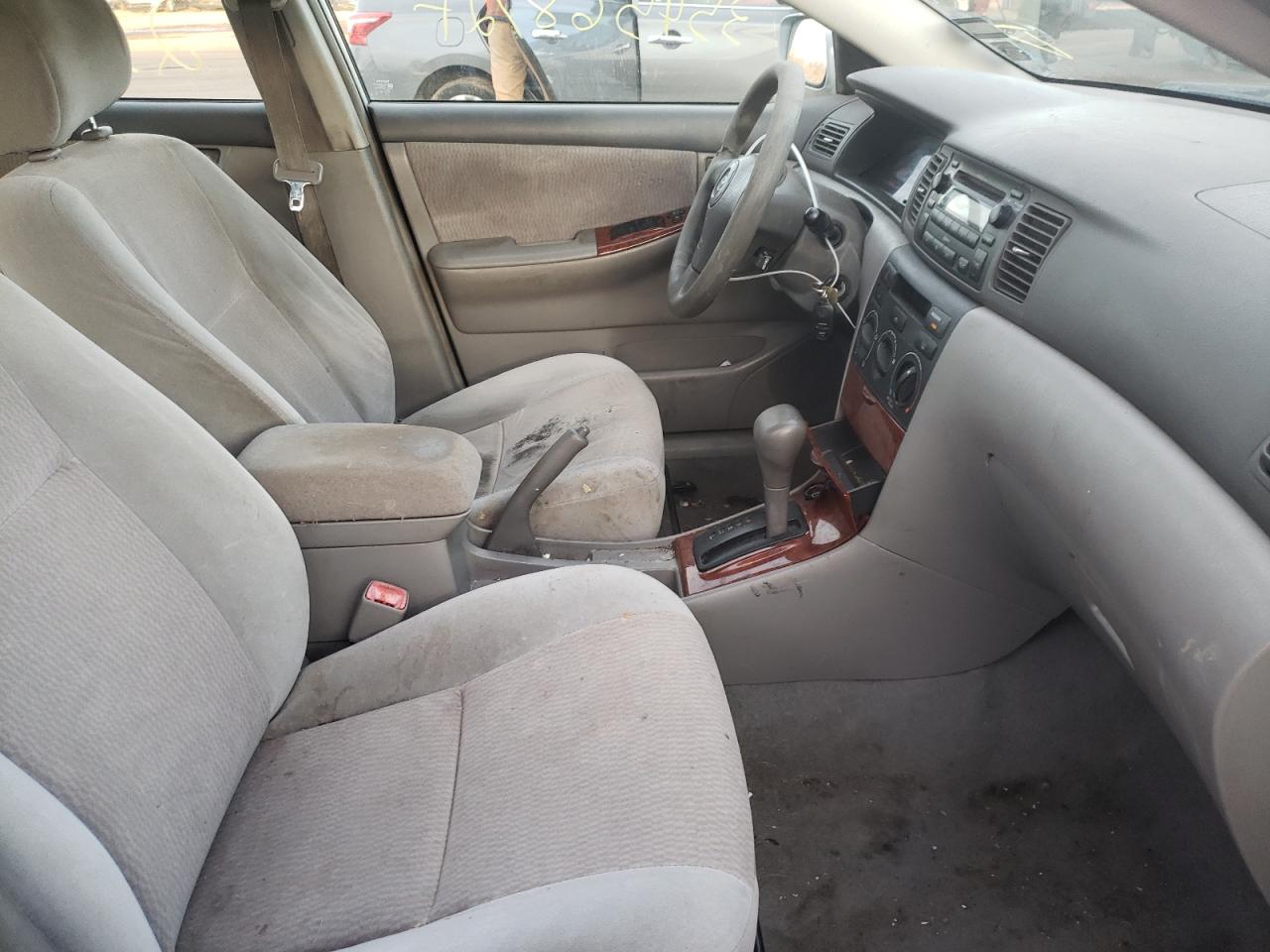 Photo 5 from auction – 2008 TOYOTA COROLLA CE with VIN 2T1BR30E98C934283