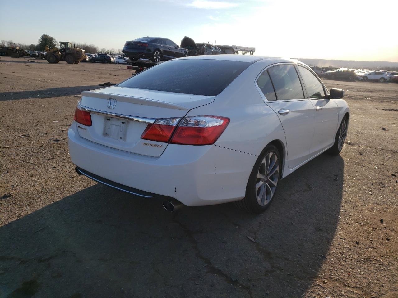 Photo 4 from auction – 2013 HONDA ACCORD SPO with VIN 1HGCR2F52DA264307
