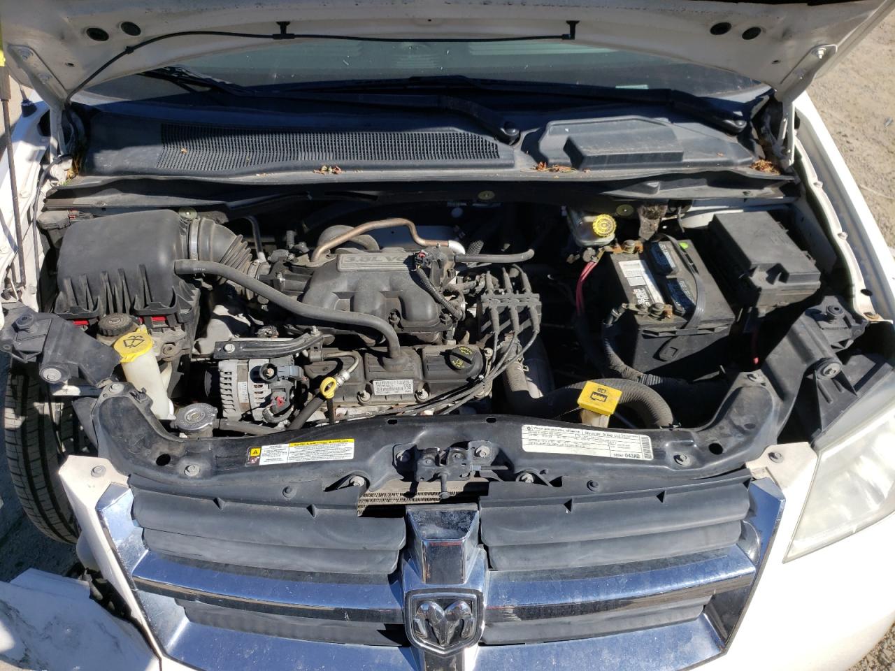 Photo 7 from auction – 2010 DODGE GRAND CARA with VIN 2D4RN5D19AR229764